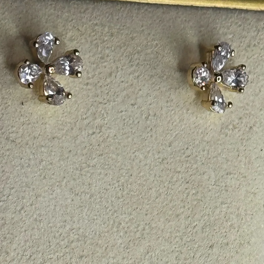 Gold Overlay Crystal Flower Stud Earrings Made with Swarovski Crystals - Picture 4 of 8
